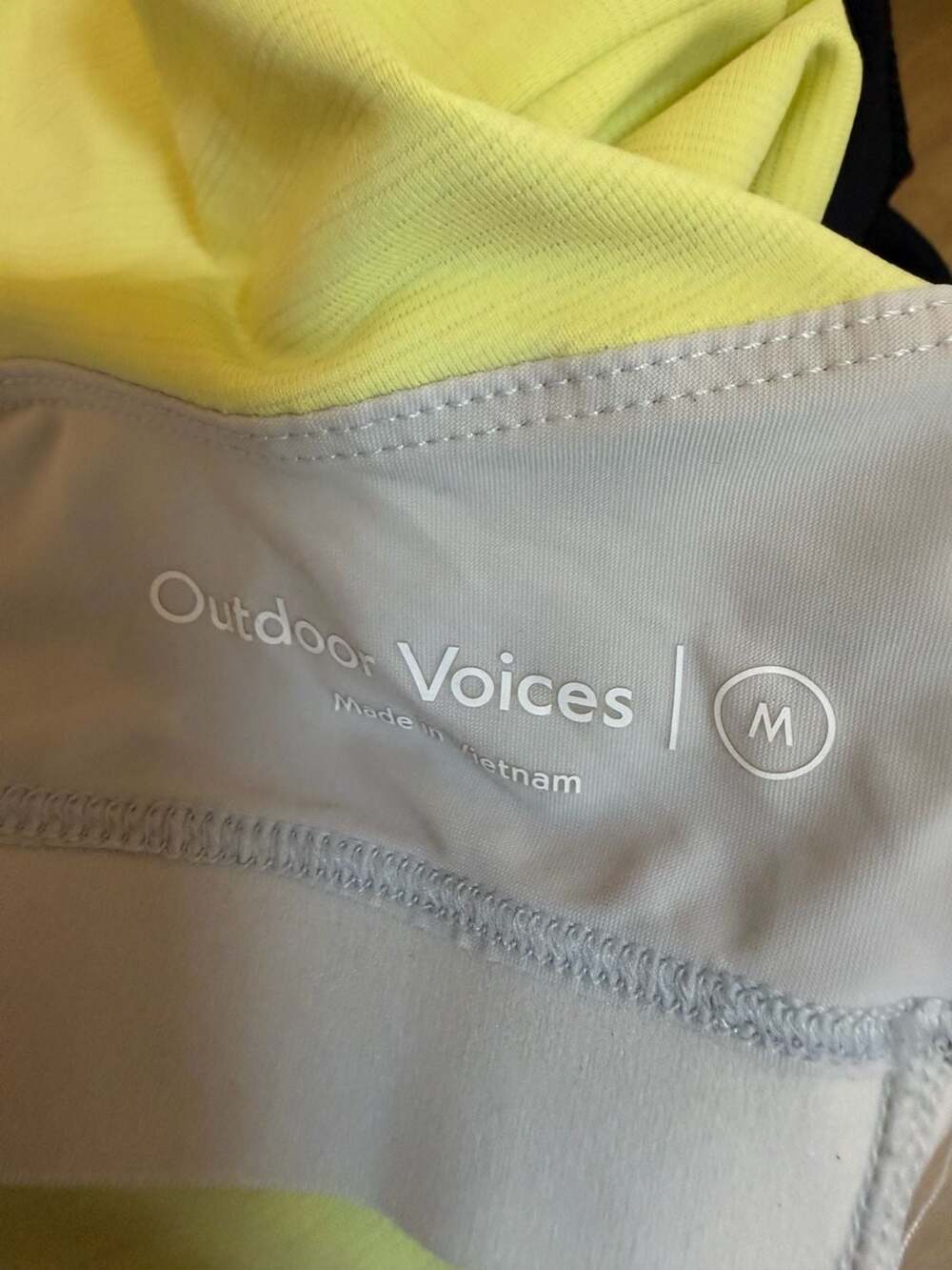 Outdoor Voices Yellow Built-in Bra Active Strappy Tank Top Size M - Picture 4 of 4